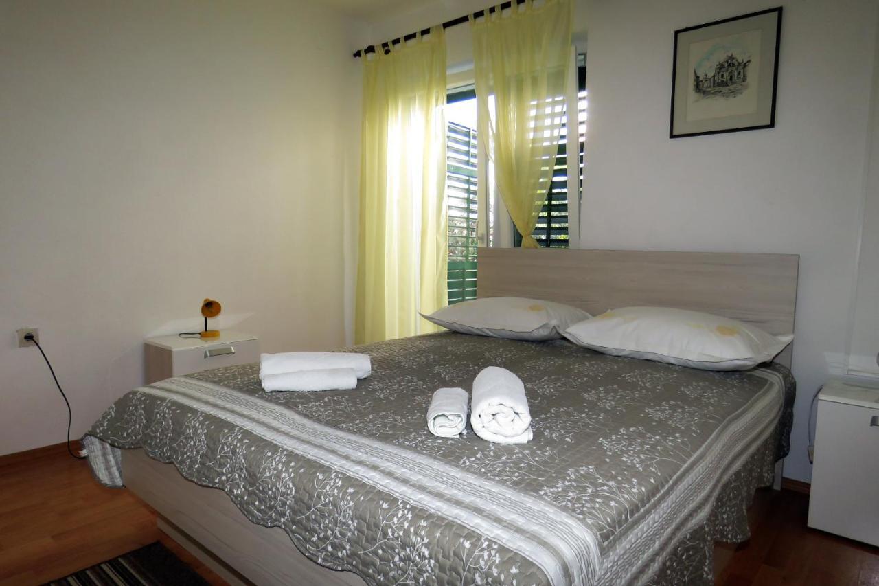 De La Marina Apartment Makarska